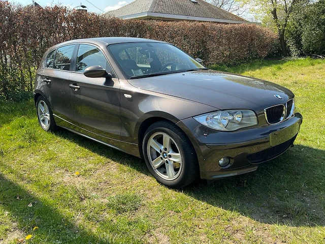 2005 bmw 120i personenauto's - afbeelding 24 van  26