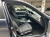 2005 bmw 320i sedan 2.0i 150 pk auto - afbeelding 18 van  45