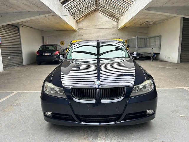 2005 bmw 320i sedan 2.0i 150 pk auto - afbeelding 44 van  45