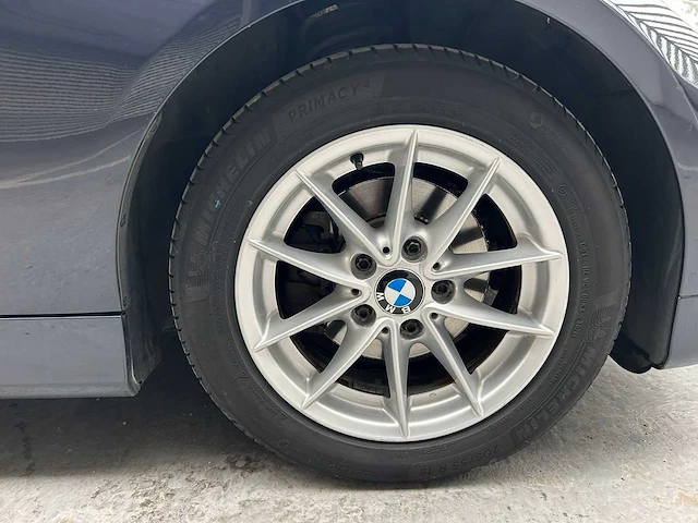 2005 bmw 320i sedan 2.0i 150 pk auto - afbeelding 3 van  45