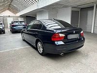 2005 bmw 320i sedan 2.0i 150 pk auto - afbeelding 23 van  45