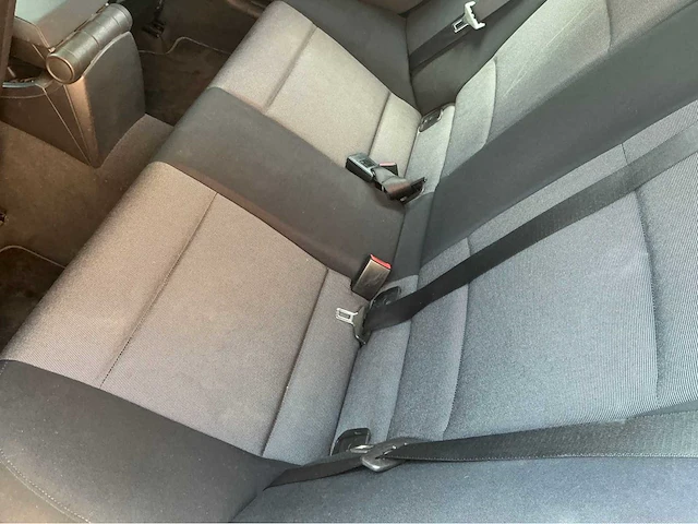 2005 bmw bmw 1 118i personenwagen - afbeelding 11 van  27