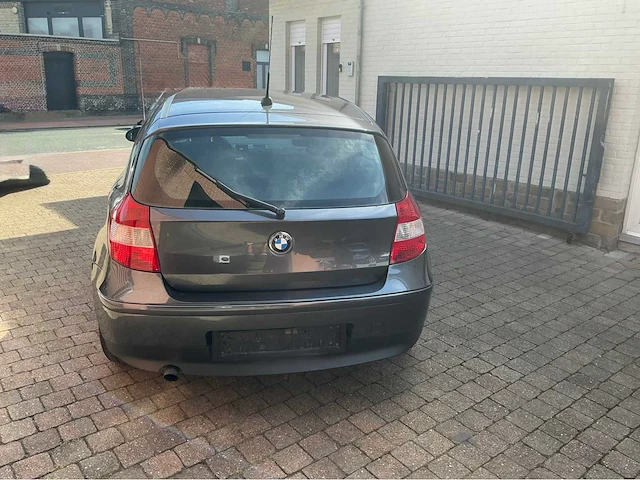 2005 bmw bmw 1 118i personenwagen - afbeelding 21 van  27