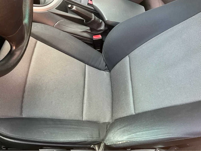 2005 bmw bmw 1 118i personenwagen - afbeelding 27 van  27