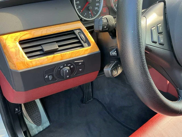 2005 bmw m5 e60 personenauto - afbeelding 8 van  71