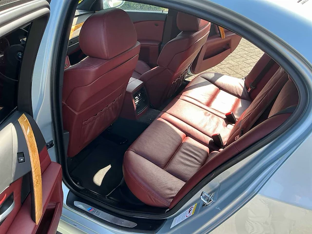 2005 bmw m5 e60 personenauto - afbeelding 15 van  71