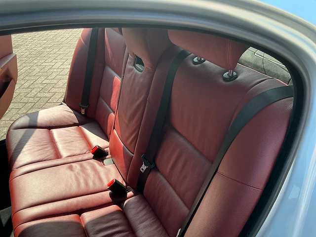 2005 bmw m5 e60 personenauto - afbeelding 18 van  71