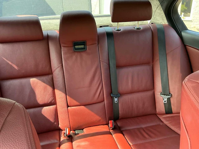 2005 bmw m5 e60 personenauto - afbeelding 27 van  71