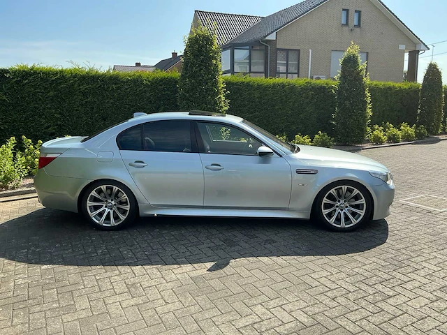 2005 bmw m5 e60 personenauto - afbeelding 34 van  71