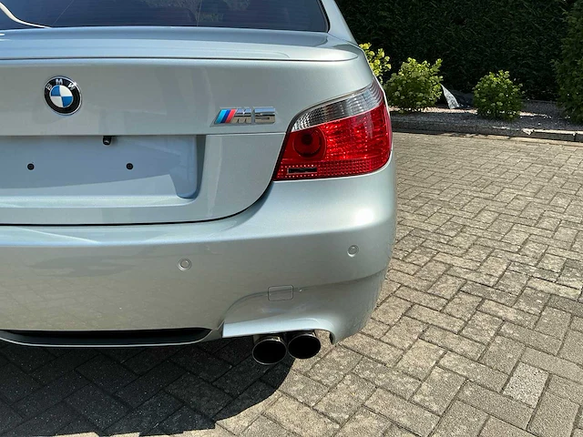 2005 bmw m5 e60 personenauto - afbeelding 62 van  71