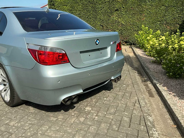 2005 bmw m5 e60 personenauto - afbeelding 56 van  71