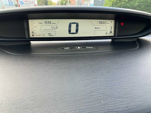 2005 citroën c4 1.6 benzine automaat personenauto - afbeelding 17 van  30
