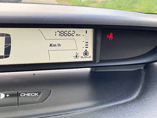 2005 citroën c4 1.6 benzine automaat personenauto - afbeelding 18 van  30