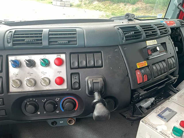 2005 daf ae75pe-s tankwagen - afbeelding 26 van  48