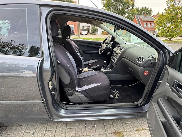 2005 ford focus personenauto - afbeelding 7 van  34