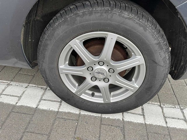 2005 ford focus personenauto - afbeelding 16 van  34