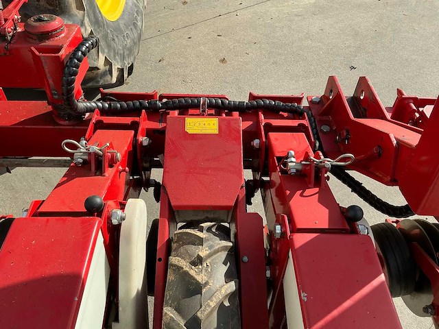 2005 gilles c-precis+ precisiezaaimachine - afbeelding 6 van  27