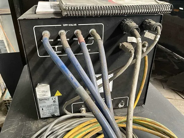 2005 haco compact 3015 plasmasnijmachine - afbeelding 15 van  24