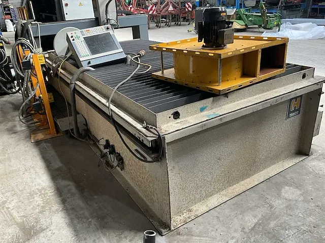 2005 haco compact 3015 plasmasnijmachine - afbeelding 19 van  24