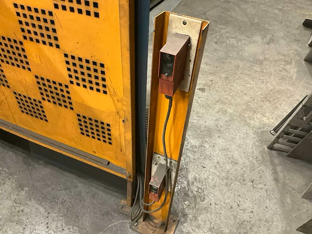 2005 haco hslx 3016 guillotineschaar - afbeelding 2 van  13