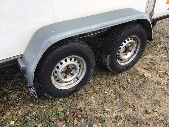 2005 hapert van auto aanhangwagen - afbeelding 14 van  18