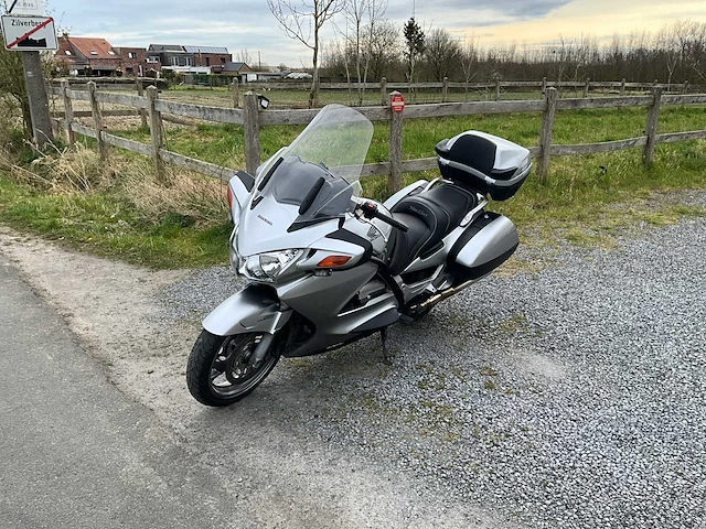 2005 honda st 1300a motorfiets - afbeelding 1 van  14