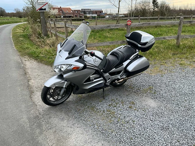 2005 honda st 1300a motorfiets - afbeelding 7 van  14