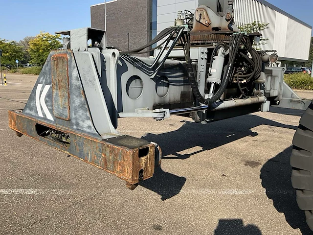2005 kalmar drf 450 reachstacker - afbeelding 24 van  35
