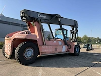 2005 kalmar drf 450 reachstacker - afbeelding 31 van  35