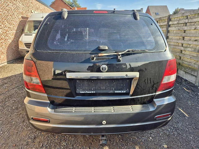 2005 kia sorento 4x4 - afbeelding 18 van  24