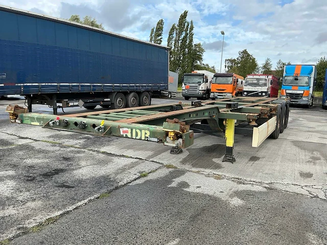 2005 krone sd 27 oplegger met containerchassis - afbeelding 8 van  13