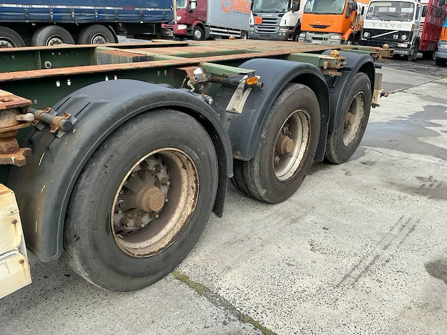 2005 krone sd 27 oplegger met containerchassis - afbeelding 11 van  13
