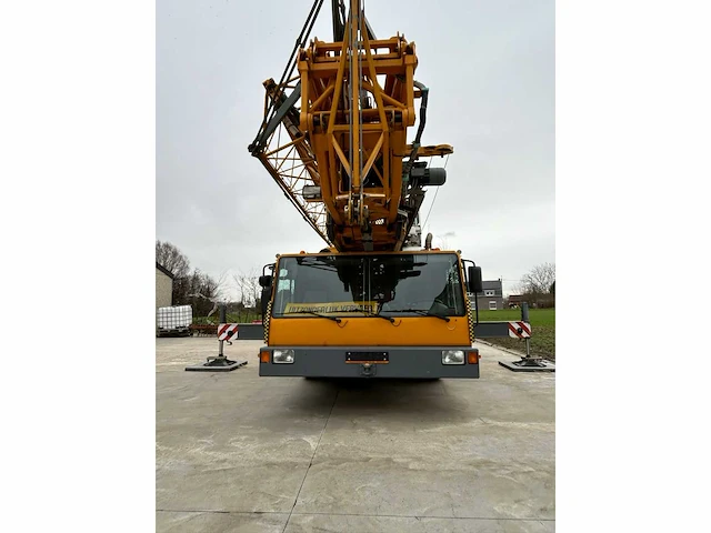 2005 liebherr umk 480 mobiele torenkraan - afbeelding 12 van  32