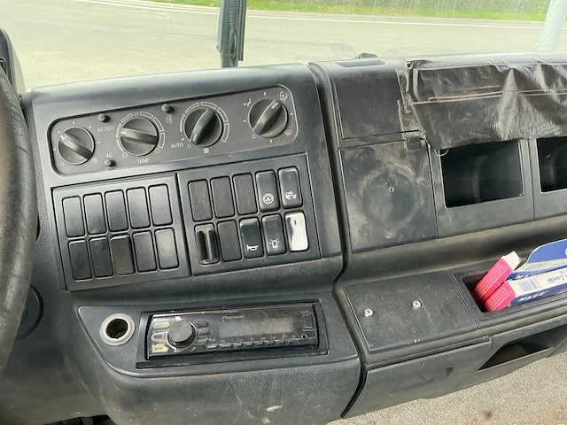 2005 man d20 tga33.430 vrachtwagen trekker met wisselsysteem - afbeelding 5 van  26