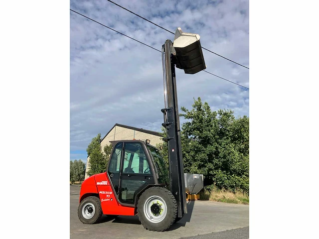 2005 manitou msi 35d s2e2 vorkheftruck met graafbak - afbeelding 2 van  68