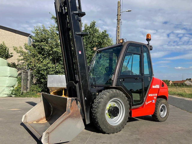 2005 manitou msi 35d s2e2 vorkheftruck met graafbak - afbeelding 1 van  68