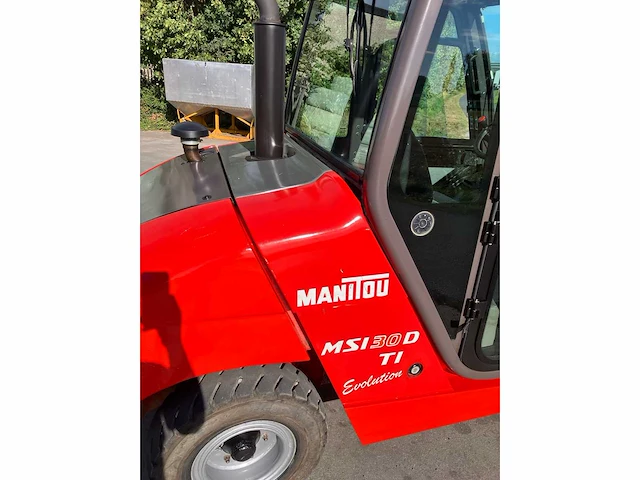 2005 manitou msi 35d s2e2 vorkheftruck met graafbak - afbeelding 39 van  68