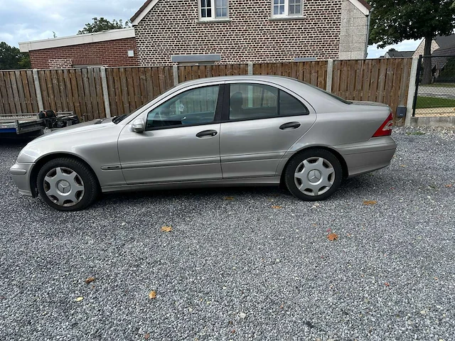 2005 mercedes-benz c200 cdi - afbeelding 18 van  22