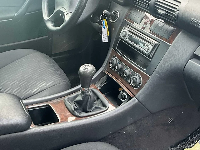 2005 mercedes-benz c200cdi - afbeelding 14 van  30