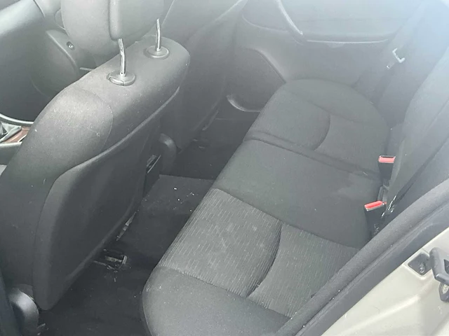 2005 mercedes-benz c200cdi - afbeelding 18 van  30