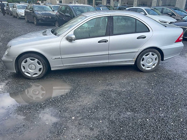 2005 mercedes-benz c200cdi - afbeelding 8 van  30