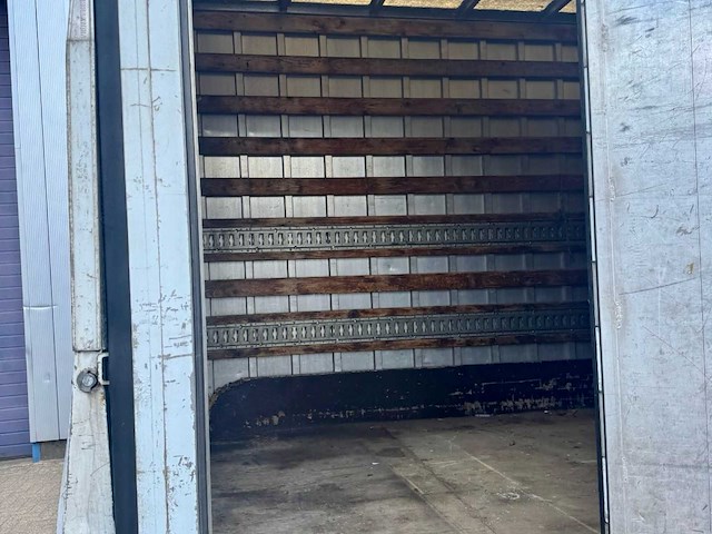 2005 mercedes-benz sprinter - laadklep - 313 cdi - afbeelding 17 van  19