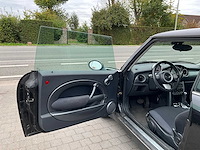 2005 mini cooper personenauto - afbeelding 18 van  44