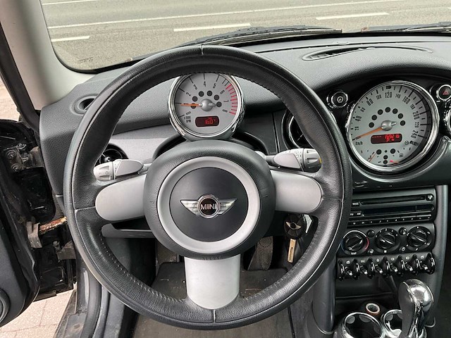 2005 mini cooper personenauto - afbeelding 22 van  44
