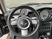 2005 mini cooper personenauto - afbeelding 22 van  44