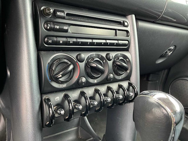 2005 mini cooper personenauto - afbeelding 29 van  44