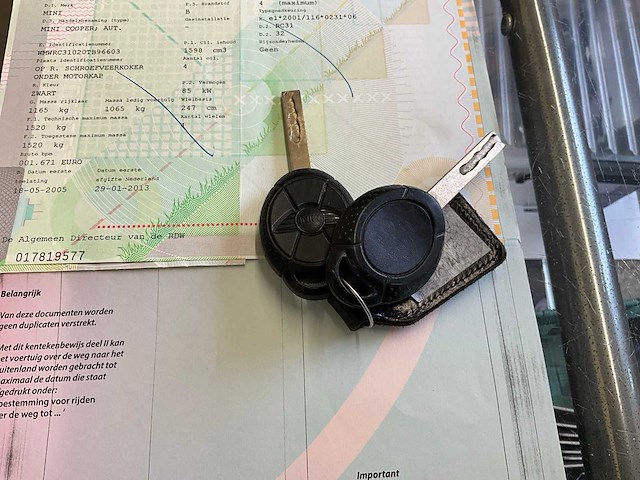 2005 mini cooper personenauto - afbeelding 23 van  44