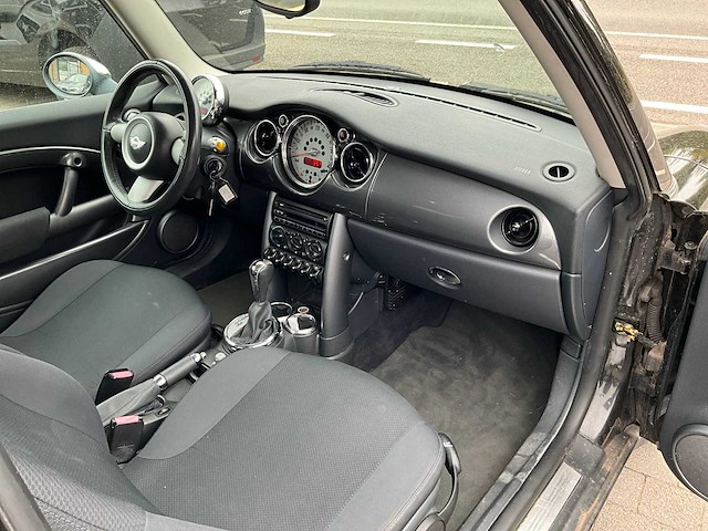 2005 mini cooper personenauto - afbeelding 37 van  44