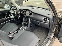 2005 mini cooper personenauto - afbeelding 37 van  44