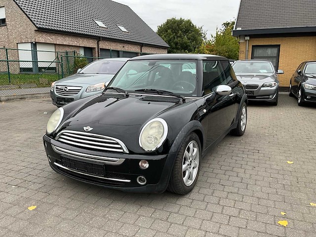 2005 mini cooper personenauto - afbeelding 42 van  44